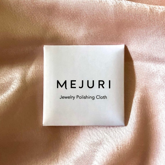 14k Gold Signet Ring - Picture 7 of 8